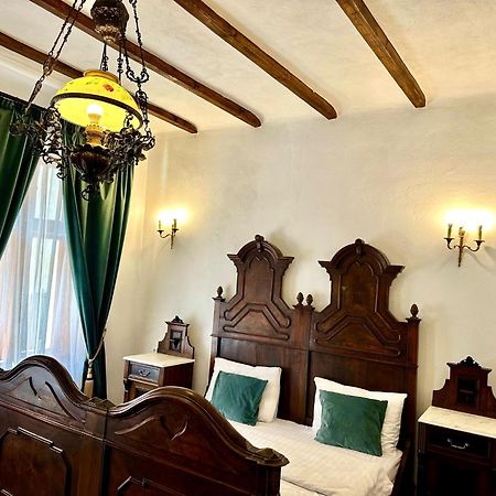 The Throne - M Museum Hotel Sighişoara Dış mekan fotoğraf