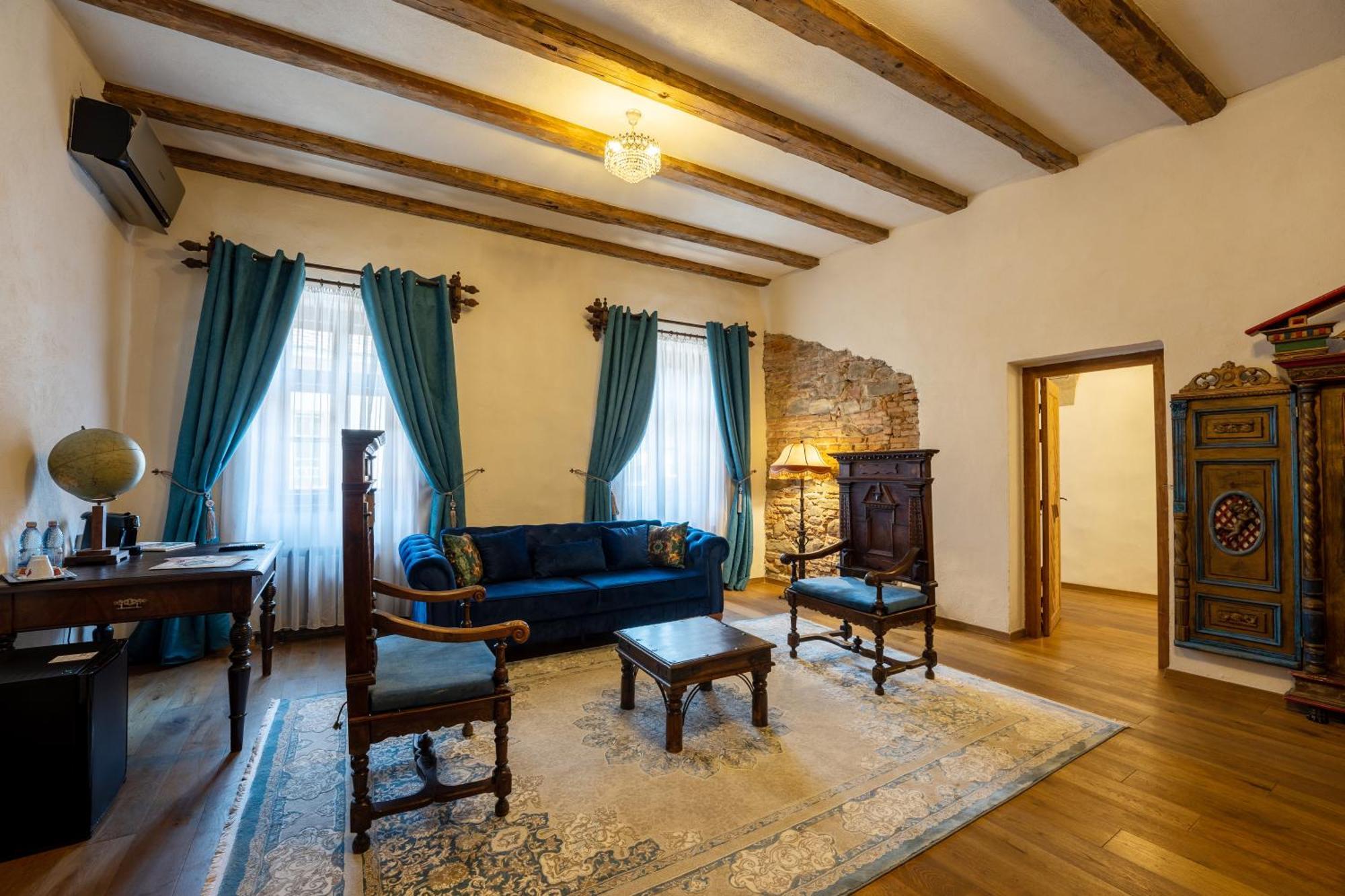The Throne - M Museum Hotel Sighişoara Dış mekan fotoğraf