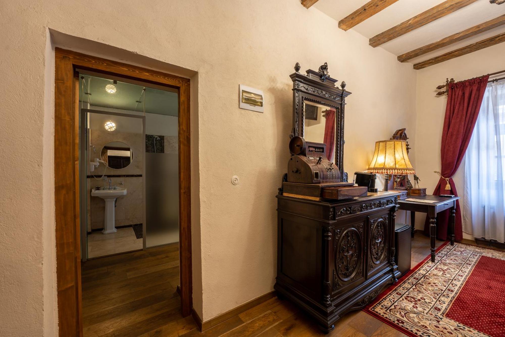The Throne - M Museum Hotel Sighişoara Dış mekan fotoğraf