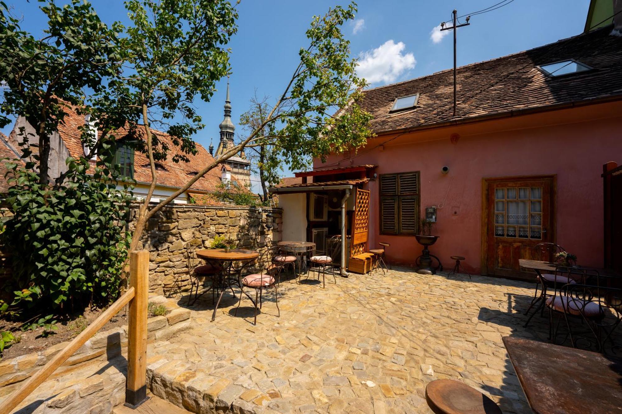 The Throne - M Museum Hotel Sighişoara Dış mekan fotoğraf